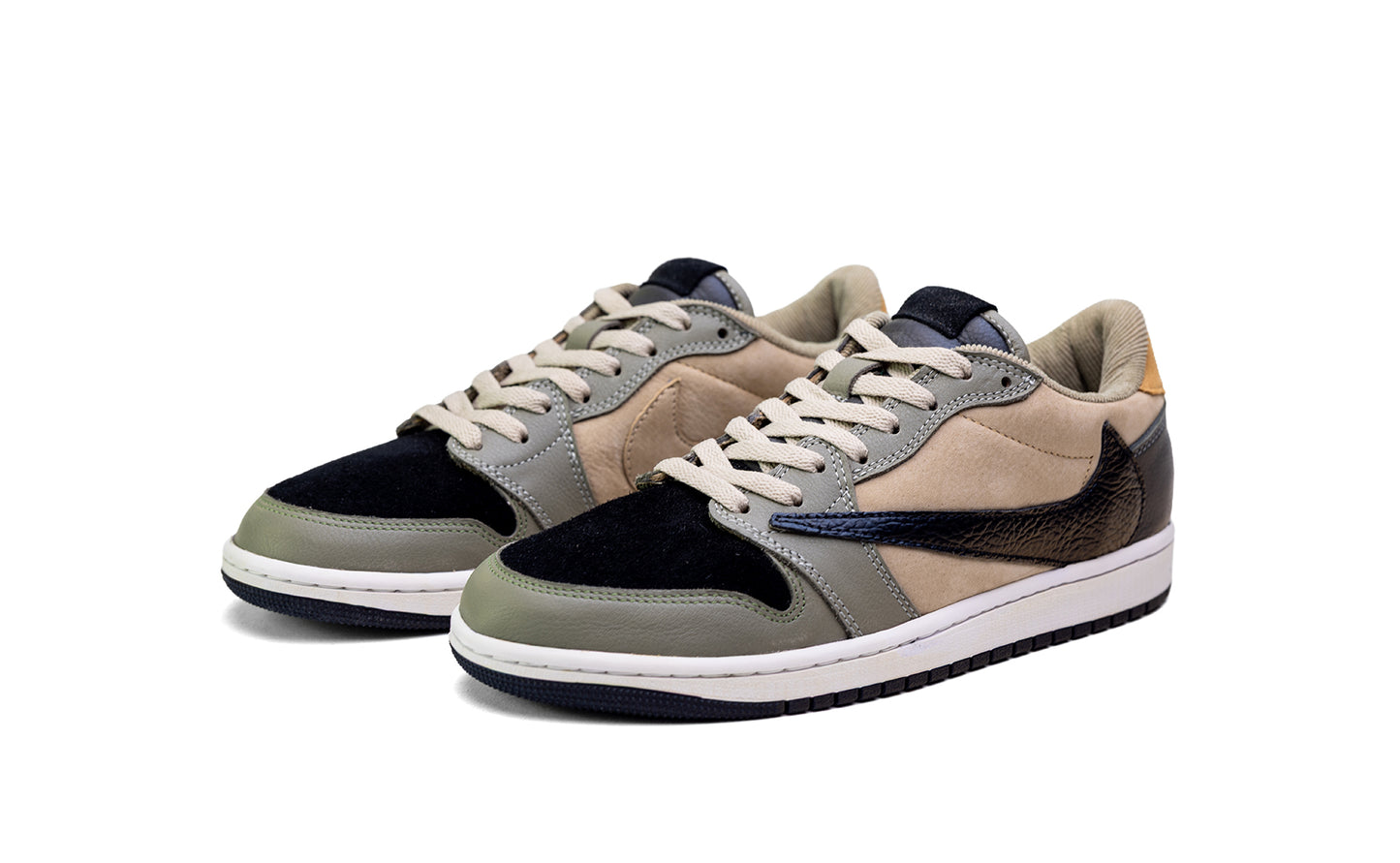 Air Jordan 1 Low TS