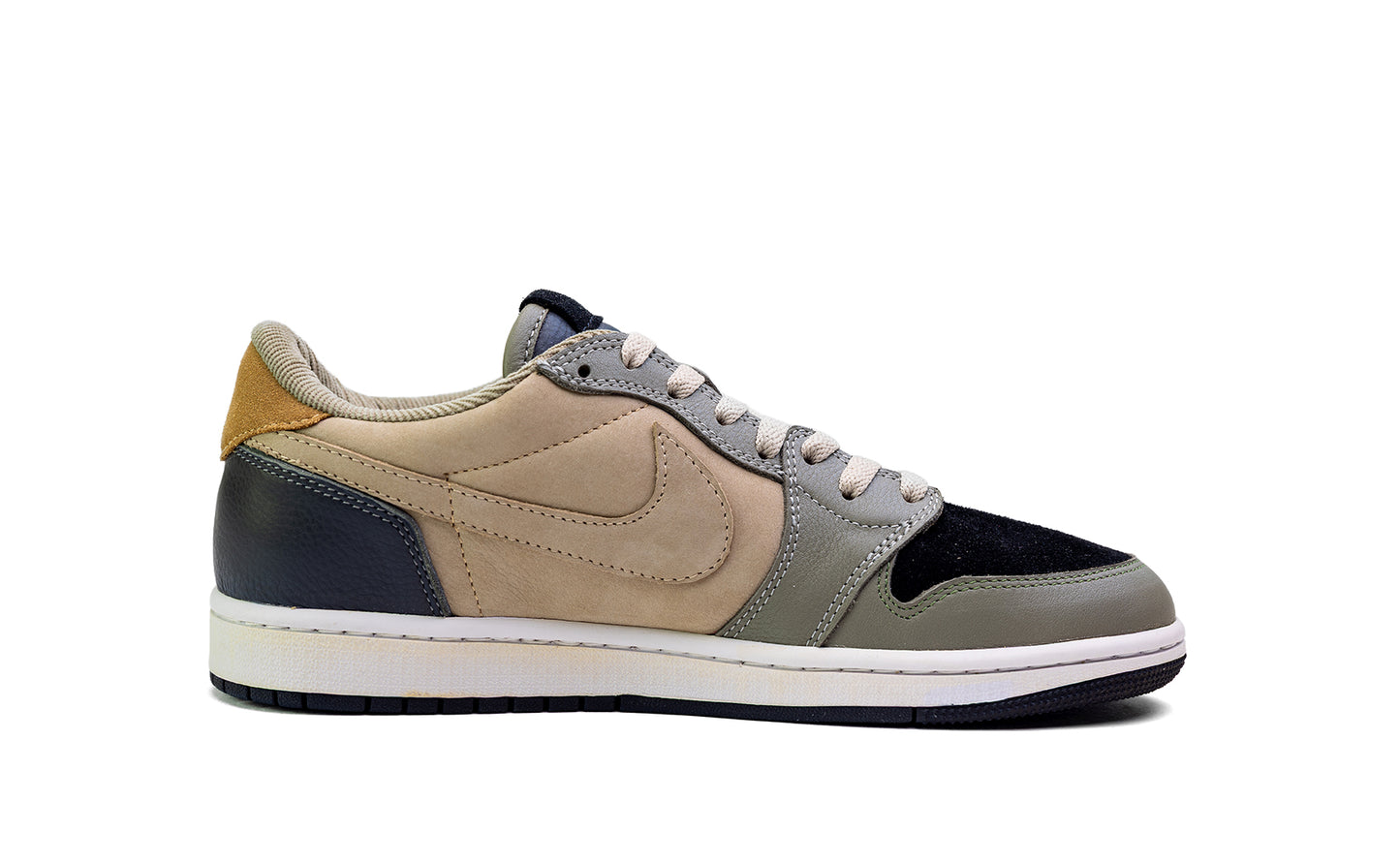 Air Jordan 1 Low TS
